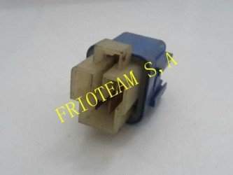 RELAY 12V NISSAN 4 PATA