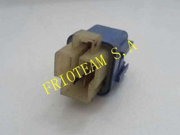 RELAY 12V NISSAN 4 PATA