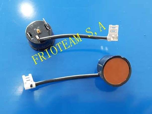 OVERLOAD 9000- 12000 BTU 220 V AIR CONDICIONAL