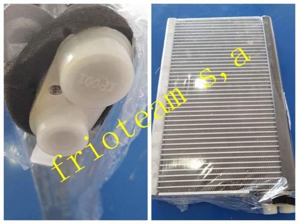 Evaporador izusu panel( 08-14) hino