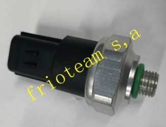 Switch Presion Hyundai Tucson / kia (02-08)----- 4 pin