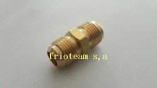 UNION 1/4Fx1/4F COBRE